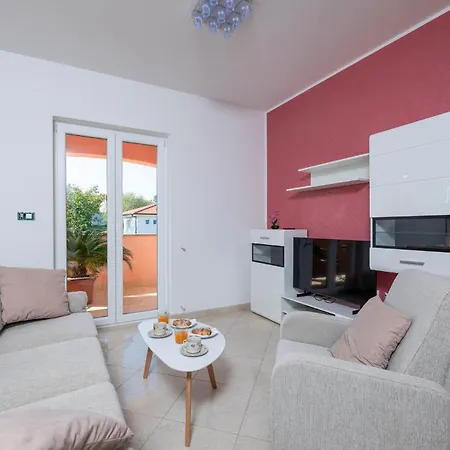 Amazing In With Kitchen